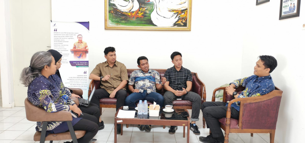 Loka POM di Kab. Bone dan IAI Bone Kolaborasi Perkuat Edukasi Dan Pengawasan Obat